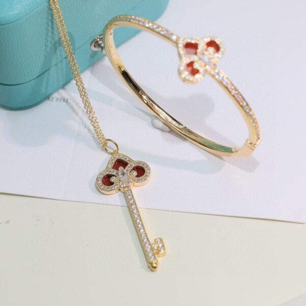 Toxse Fleur De Lis Bracelet - Image 7