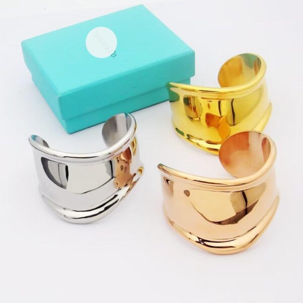 Toxse Elsa Peretti Small Bone Cuff Bracelet - Image 4