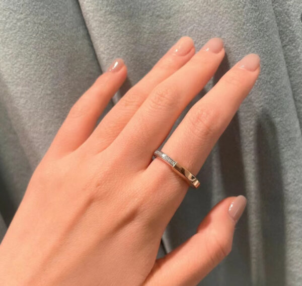 Toxse Lock Diamond Rose Gold Ring - Image 3